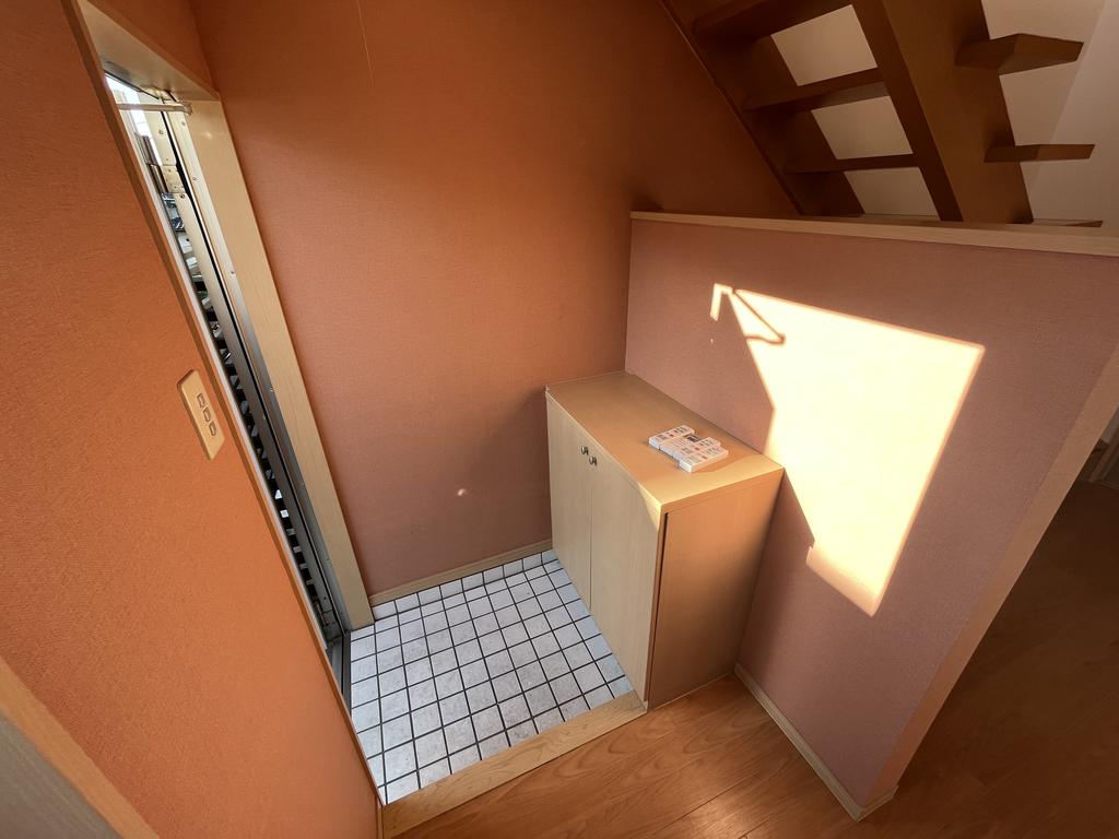 キャトルセゾンIIの玄関写真