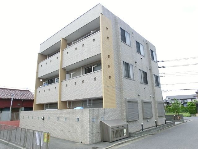 建物外観　オートロック付マンション。