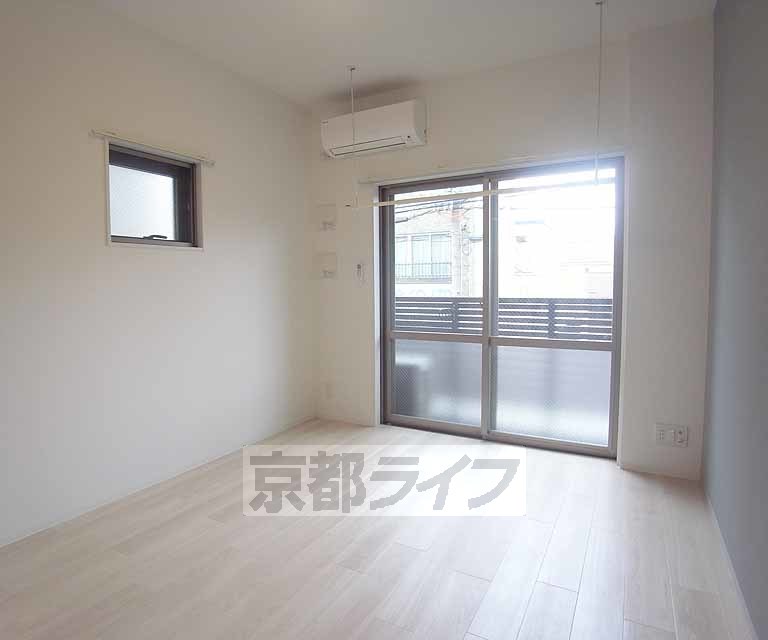 居室・リビング　綺麗なお部屋です。