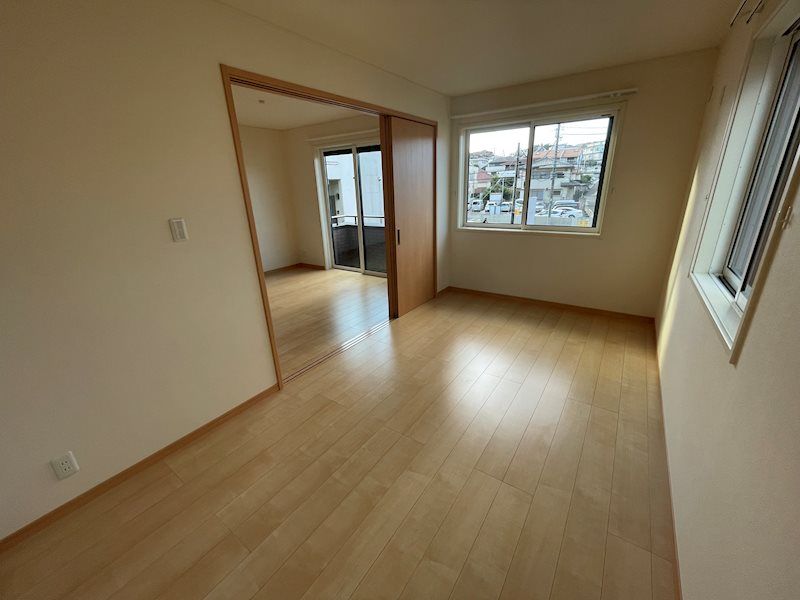 ブルーライン 岸根公園駅 徒歩3分 2階建 築8年の内装写真