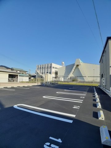 駐車場　駐車スペースもあります