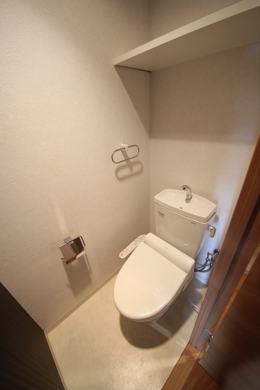Dolce Vita 武庫之荘のトイレ写真