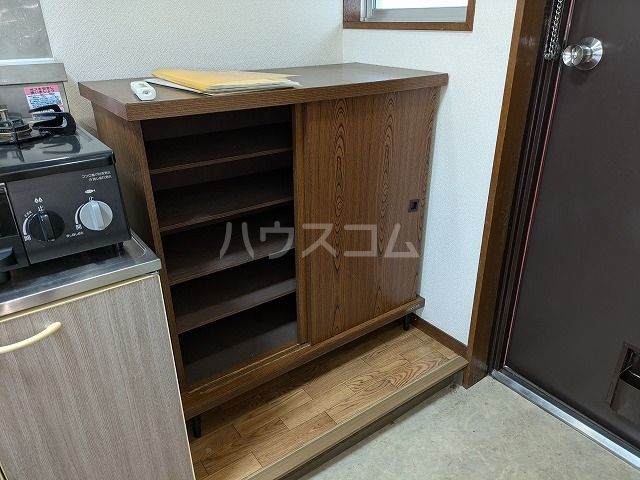 【世田谷区桜のマンションの収納】