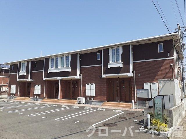 【綾歌郡綾川町小野のアパートの建物外観】