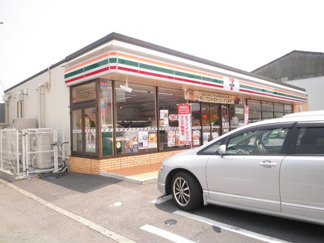 コンビニ　セブン-イレブン四日市ときわ５丁目店（コンビニ）まで494m