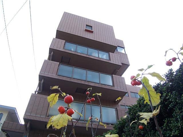 芦屋市春日町のマンションの建物外観