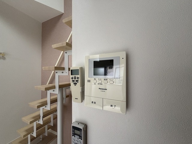 セキュリティ　※別号室の写真になります。