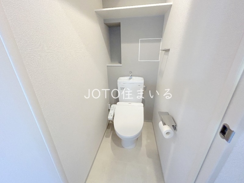 ＪＲおおさか東線 城北公園通駅 徒歩5分 7階建 築5年のトイレ写真