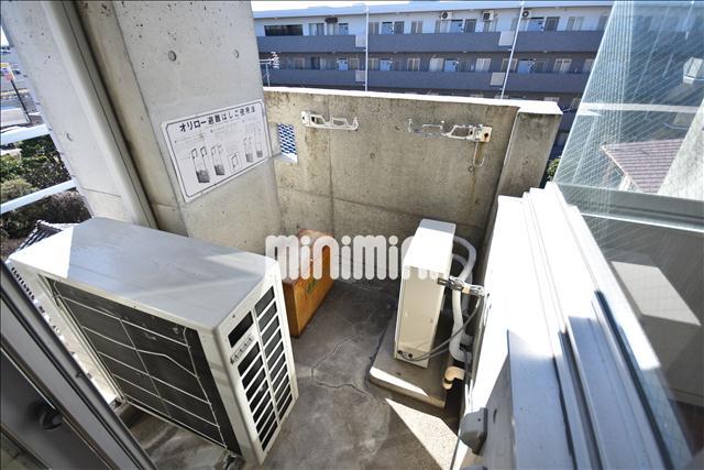 バルコニー　日当たり良好です。