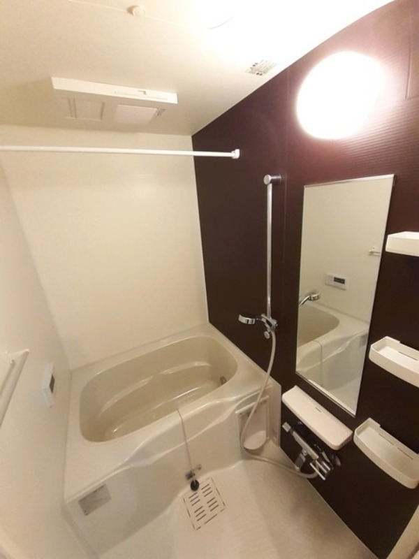 バス・シャワールーム　図面と現状に相違がある場合には現状を優先