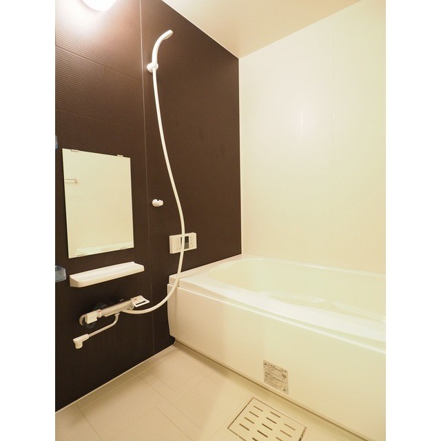 バス・シャワールーム　追い焚き完備