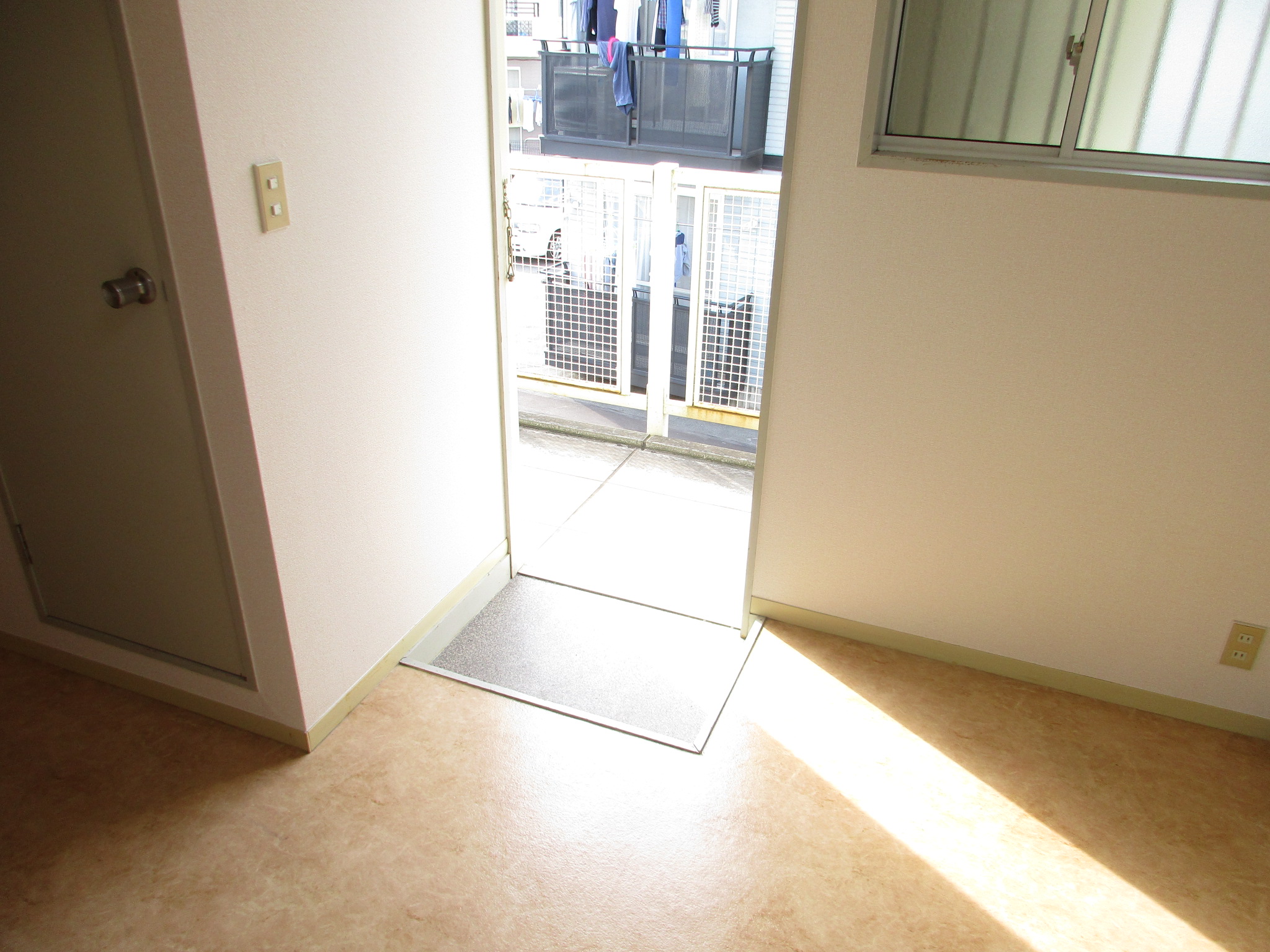 玄関　玄関スペースです☆