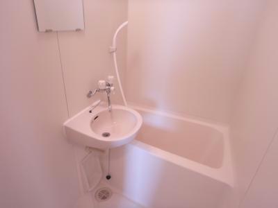 バス・シャワールーム　バス　103