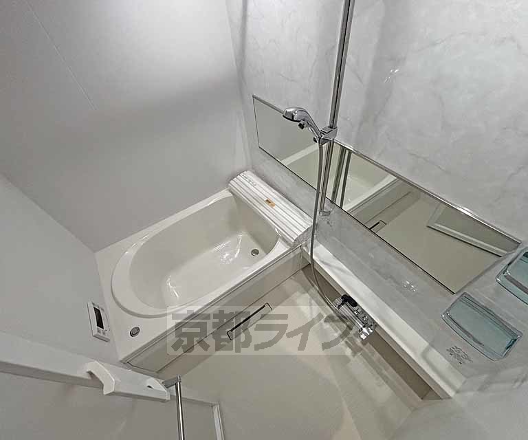 セキュリティ　同メーカーの類似写真