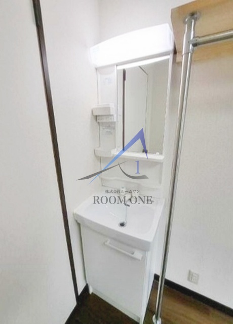 洗面設備　洗面台です。