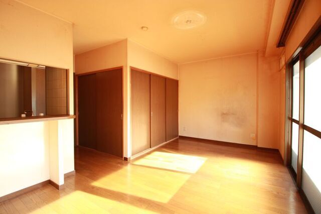 居室・リビング　※別室の参考写真の為、現況優先です。