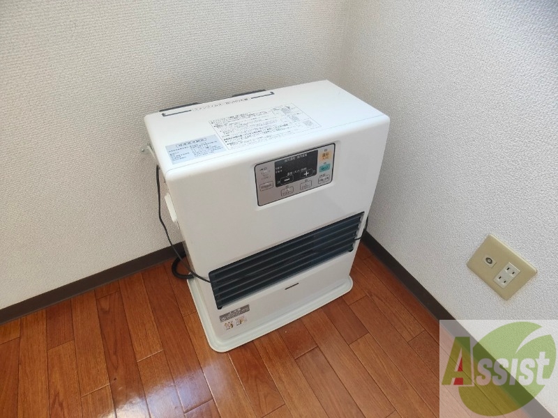 その他設備　灯油暖房です。札幌の寒い冬もこれで大丈夫！