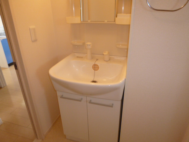 洗面設備　洗髪洗面化粧台