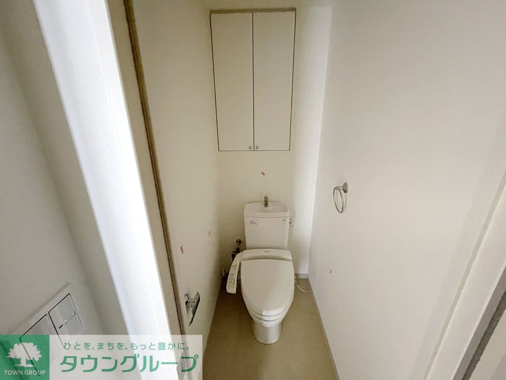 トイレ　※同タイプ部屋写真参考※