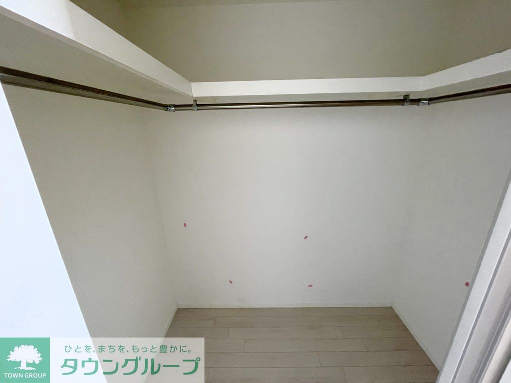 収納　※同タイプ部屋写真参考※