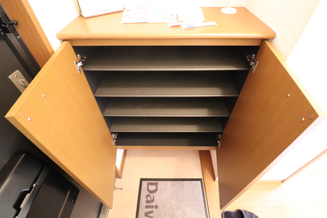 その他設備　下駄箱