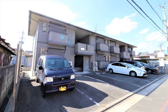 建物外観　ラフィーネ吉井