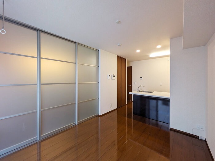 居室・リビング　10畳のリビングです。