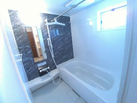 バス・シャワールーム　同建物別室画像です。