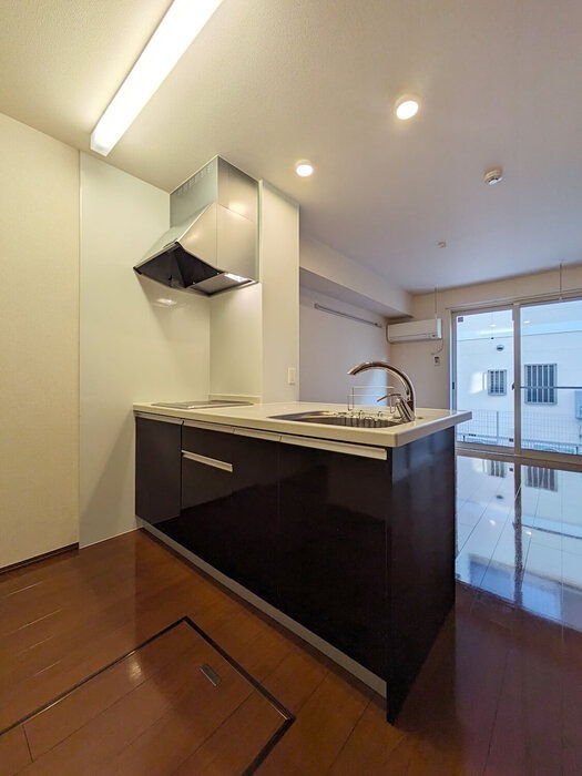 キッチン　カウンターキッチンです。