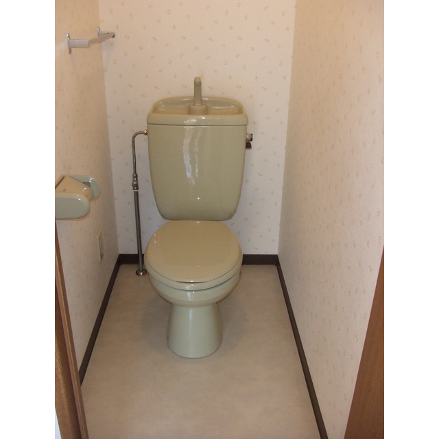トイレ　※写真は類似部屋になります。現状優先