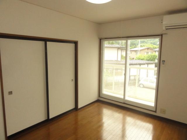 居室・リビング　洋室