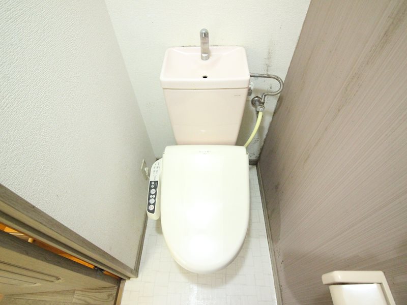 トイレ　別号室イメージ