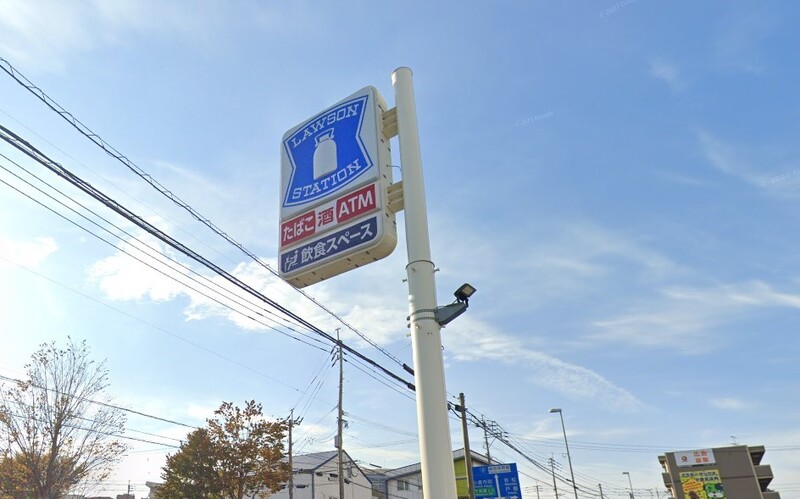 コンビニ　ローソン 小倉中井四丁目店（コンビニ）まで665m