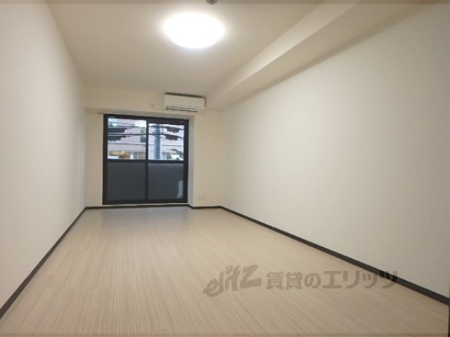 居室・リビング　居室