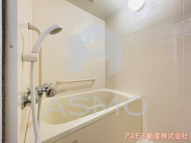 バス・シャワールーム　※同シリーズ　参考写真