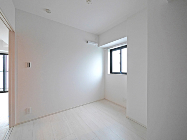 その他部屋・スペース　洋室４畳