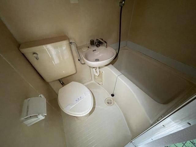 バス・シャワールーム　別部屋参考写真