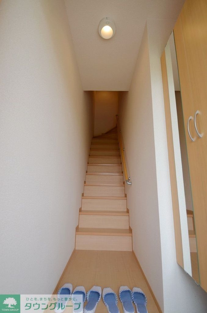 玄関　設備