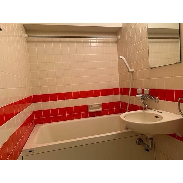 バス・シャワールーム　別部屋参考写真