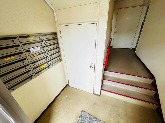 エントランス　エントランス部分