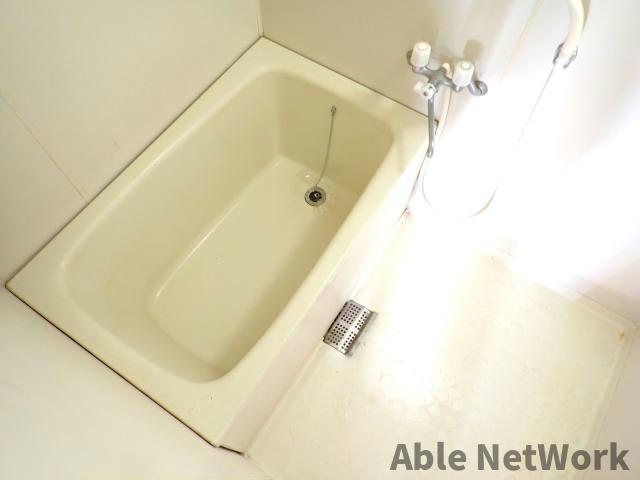 バス・シャワールーム　バスルーム