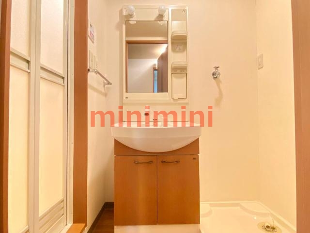 洗面設備　洗髪洗面化粧台