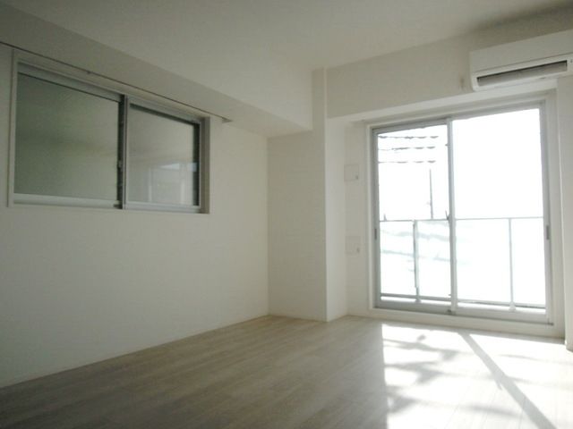 居室・リビング　★明るいお部屋★