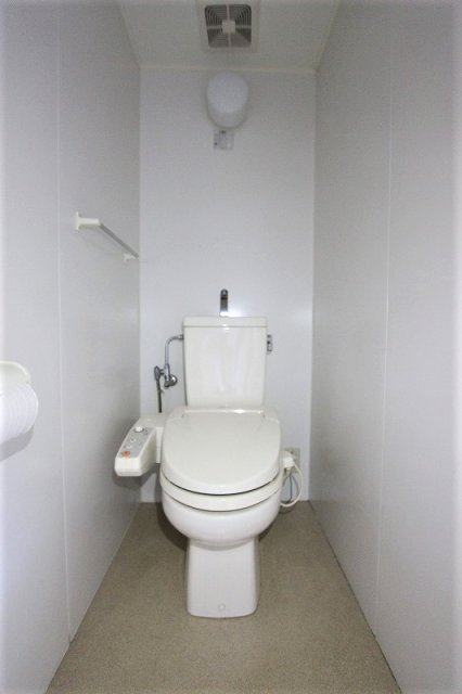 トイレ　同物件別号室