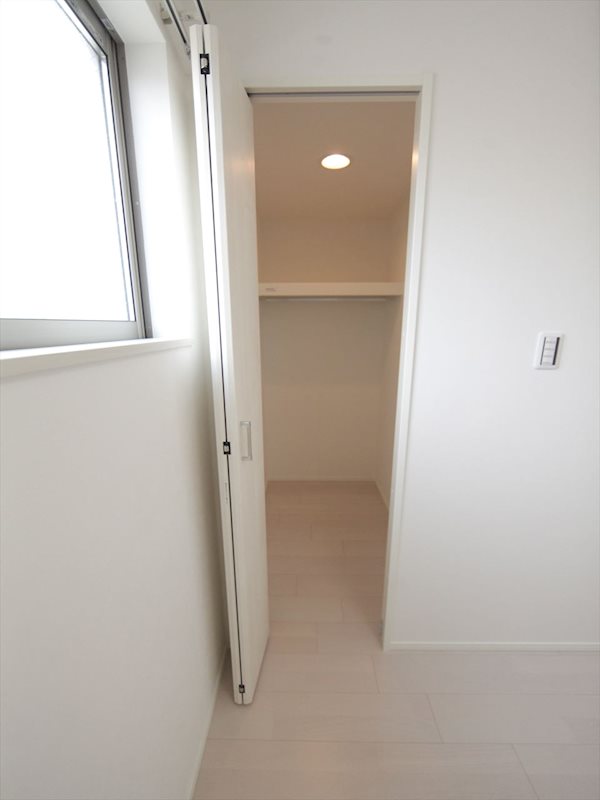 収納　クローゼット（収納充実しています）