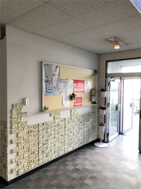 その他共有部分　建物入ってすぐの様子