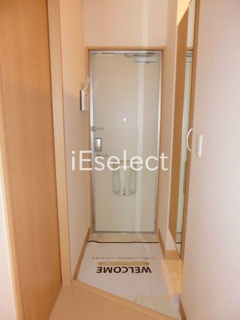 玄関　玄関はこちらです