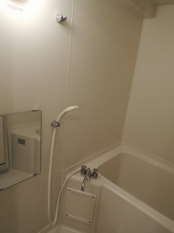 バス・シャワールーム　バスルーム