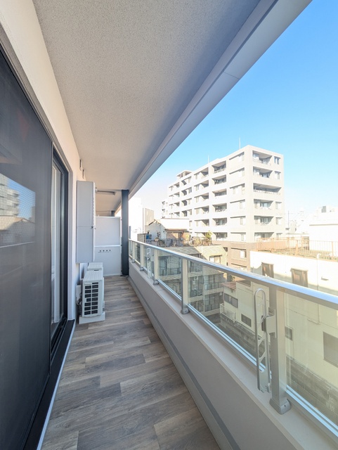 バルコニー　バルコニー