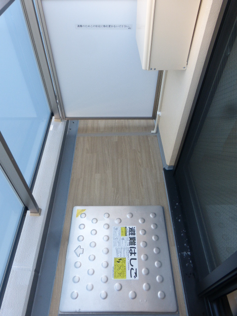 バルコニー　バルコニー